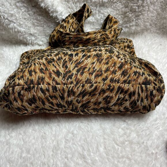 Evangeline ministry handcrafted cloth shoulder bag leopard prints wooden buttons - Picture 4 of 12